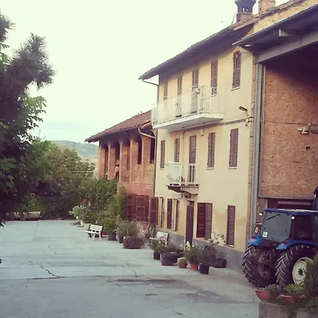 Çiftlik konaklama Gran Collina San Damiano dʼAsti