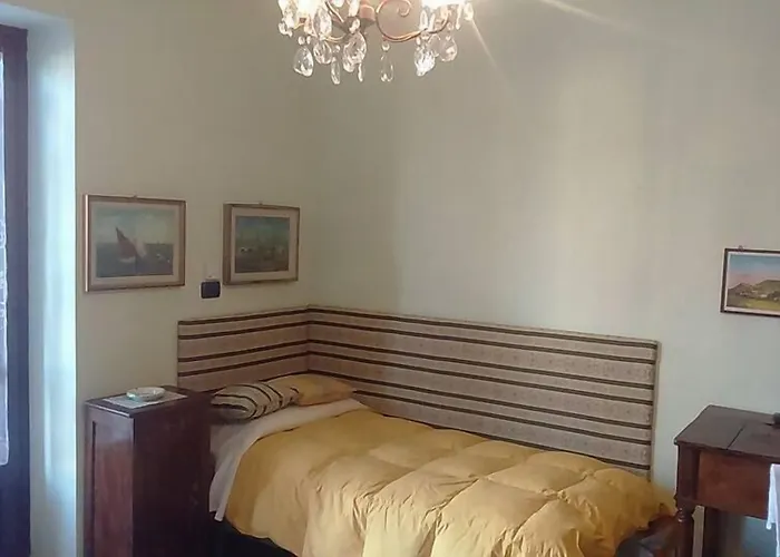 Gran Collina Çiftlik konaklama San Damiano dʼAsti